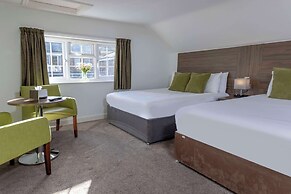 Best Western Plus Kenwick Park Hotel
