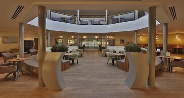 Best Western Plus Kenwick Park Hotel