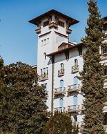 Hotel Savoy Palace
