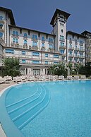 Hotel Savoy Palace