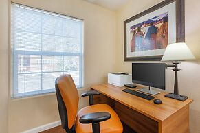 PVC at The Roundhouse Resort