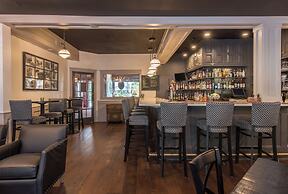 Eagle Mountain House & Golf Club