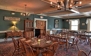 Eagle Mountain House & Golf Club