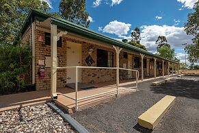 Overlander Homestead Motel