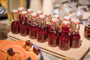 Petit Palace Boquería Garden