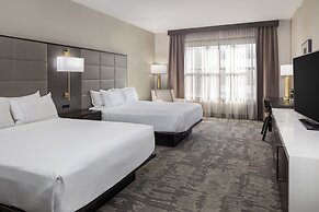 Hilton Promenade at Branson Landing