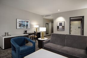 Hilton Promenade at Branson Landing