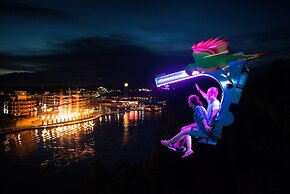 Hilton Promenade at Branson Landing