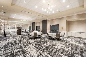 Hilton Promenade at Branson Landing