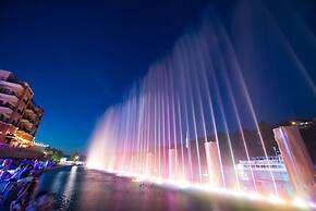 Hilton Promenade at Branson Landing