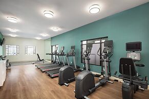 Holiday Inn Express Hotel & Suites Ventura by IHG