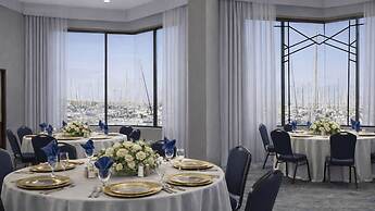 Holiday Inn Express Hotel & Suites Ventura by IHG