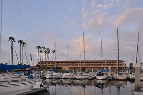 Holiday Inn Express Hotel & Suites Ventura by IHG