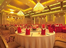 Golden Diamond Hotel