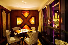 Paramount Gallery Hotel