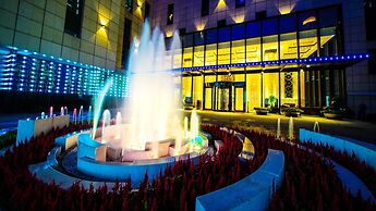 Paramount Gallery Hotel