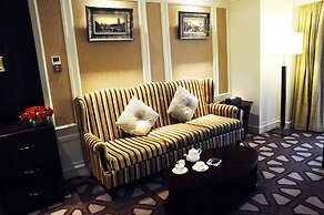 Paramount Gallery Hotel