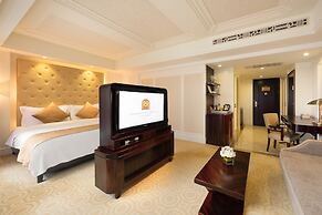 Paramount Gallery Hotel