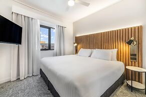 Adina Apartment Hotel Perth - Barrack Plaza