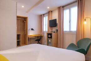 Hotel Arc de Triomphe