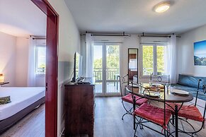 Zenitude Aparthotel Evian Terrasses du Lac Ascend Collection