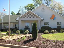 InTown Suites Extended Stay Auburn AL - Auburn University