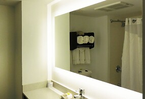 Holiday Inn Express Coventry S - West Warwick Area by IHG