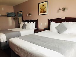 Super 8 by Wyndham Lake Country/Winfield Area