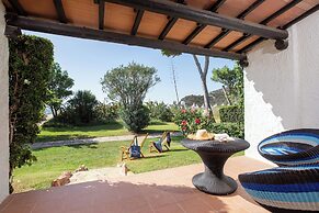 Cormoran Hotel & Residence