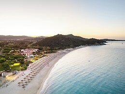Cormoran Hotel & Residence