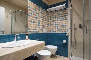 Cormoran Hotel & Residence