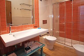 Cormoran Hotel & Residence