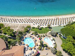 Cormoran Hotel & Residence
