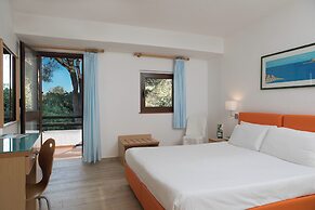 Cormoran Hotel & Residence