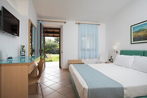 Cormoran Hotel & Residence