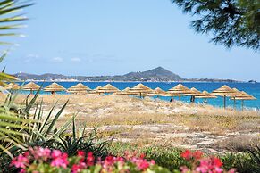 Cormoran Hotel & Residence