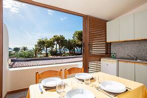 Cormoran Hotel & Residence