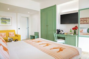 Cormoran Hotel & Residence