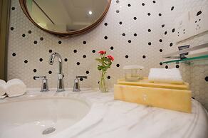 Metropolo Classiq Shanghai Nanjing Road East Hotel