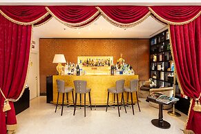 Hotel A LA Commedia