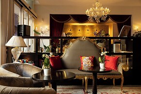 Hotel A LA Commedia