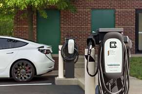 Wingate by Wyndham Louisville East