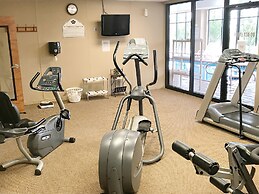 Wingate by Wyndham Louisville East