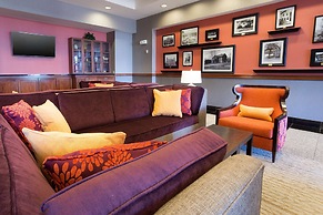 Drury Inn & Suites Cincinnati Sharonville