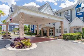 Microtel Inn & Suites by Wyndham Kingsland Naval Base I-95