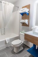 Microtel Inn & Suites by Wyndham Kingsland Naval Base I-95