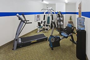 Microtel Inn & Suites by Wyndham Kingsland Naval Base I-95