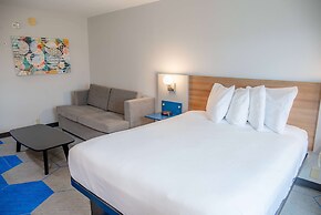 Microtel Inn & Suites by Wyndham Kingsland Naval Base I-95