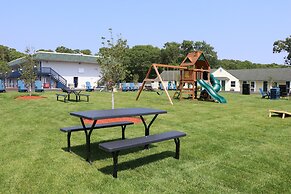 Sunbird ANNEX Resort