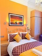 Albro House Hotel